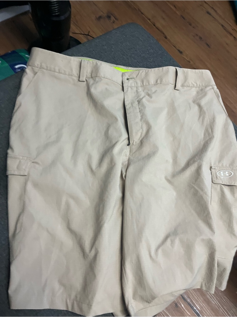 Under amour Men's Khaki golf Cargo Shorts